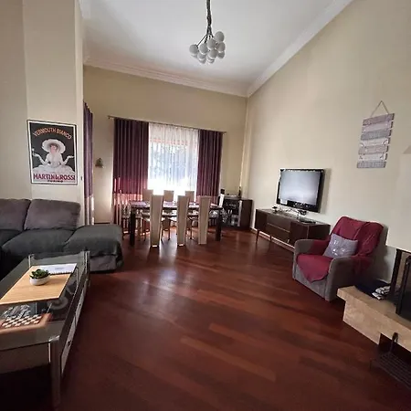 Apartment A Boutique Duplex Flat In The Area In
