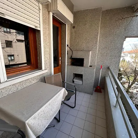 Apartment A Boutique Duplex Flat In The Area In Ankara