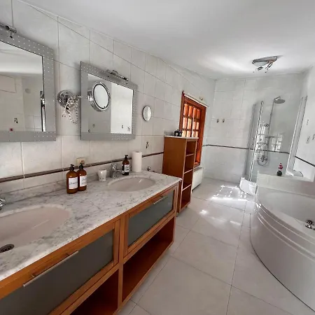 A Boutique Duplex Flat In The Area In *