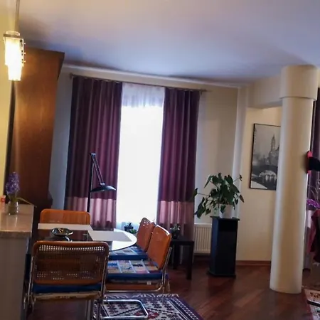 Апартаменты A Boutique Duplex Flat In The Area In